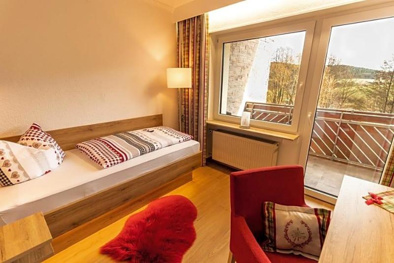Landhotel Kuhler Grund image
