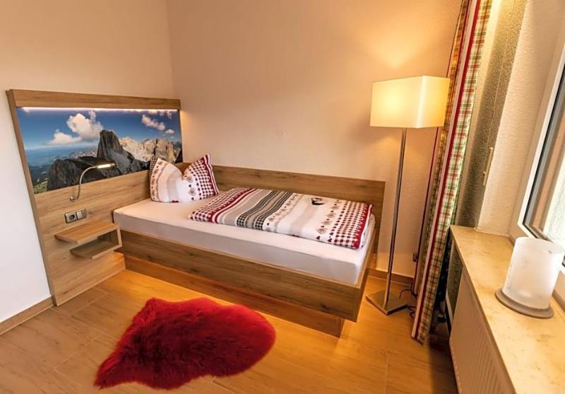 Landhotel Kuhler Grund image