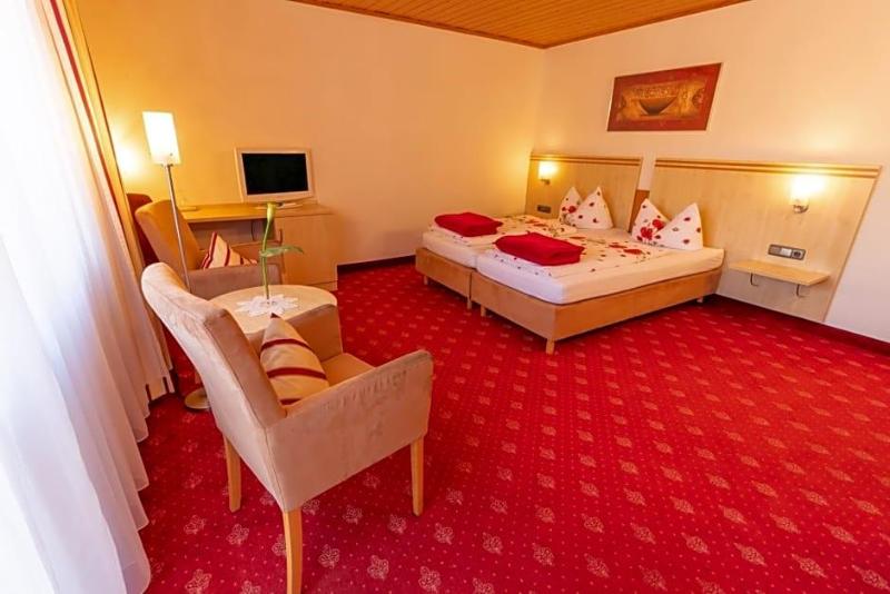 Landhotel Kuhler Grund image