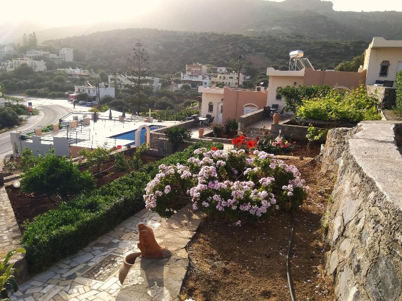 Kavousanos Apartments
