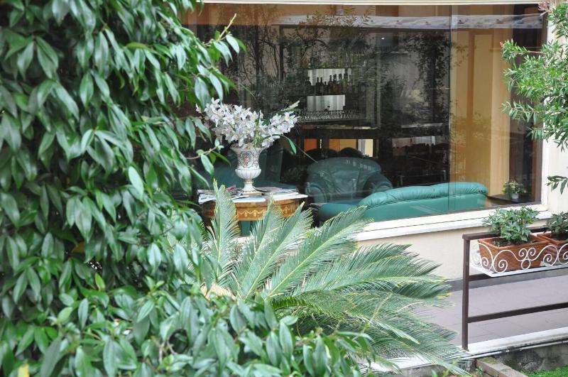 Hotel Mondial image