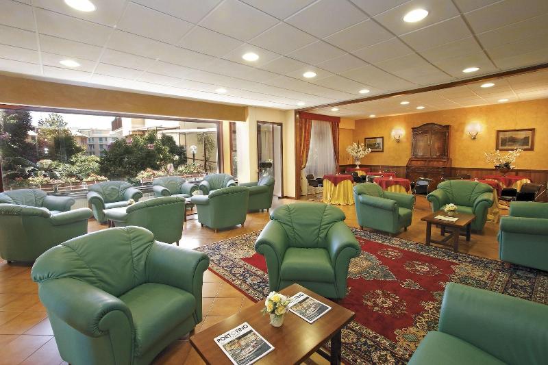 Hotel Mondial image