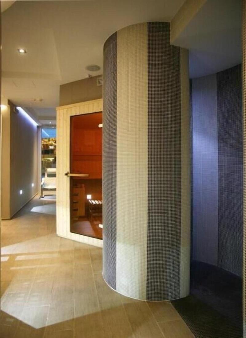 Hotel Fantasy image