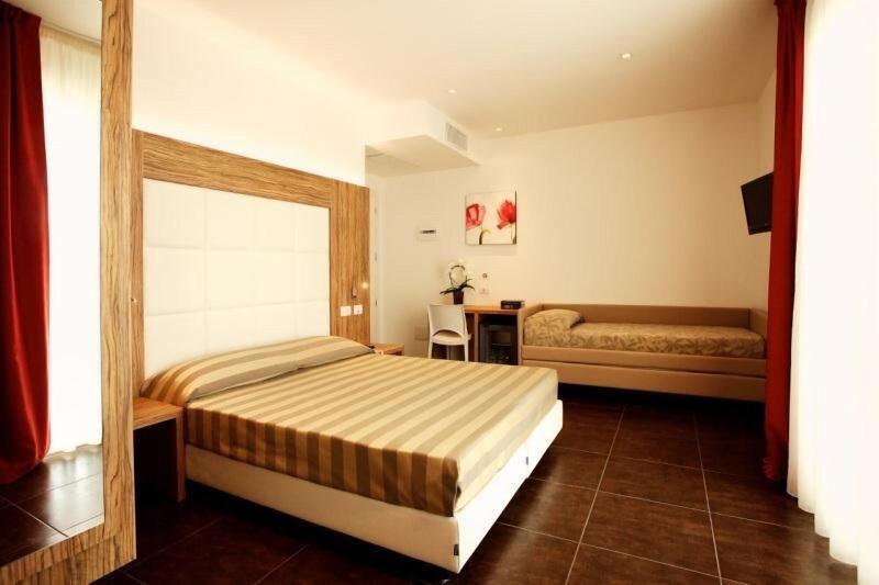 Hotel Fantasy image