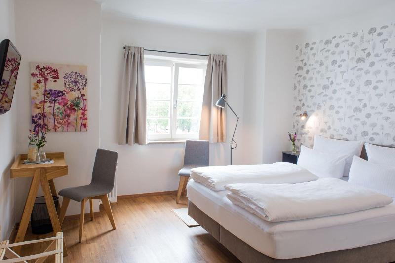 Wailtl Hotel image