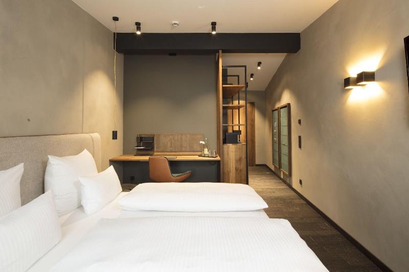 Wailtl Hotel image