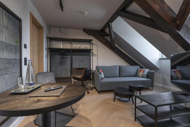 Wailtl Hotel image