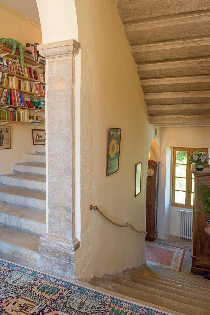 Domaine De Vielcastel image