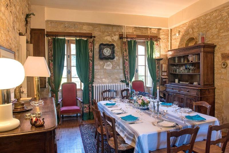 Domaine De Vielcastel image