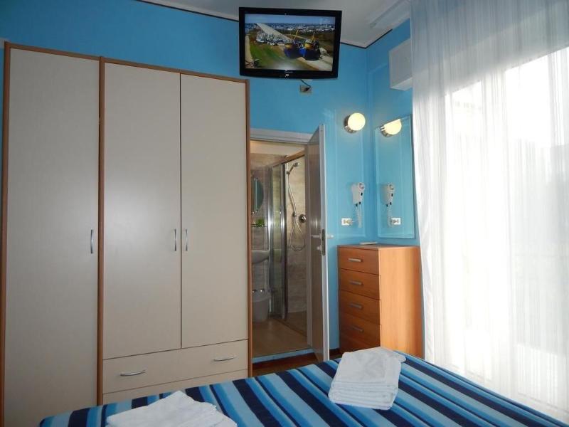 Hotel Vera image