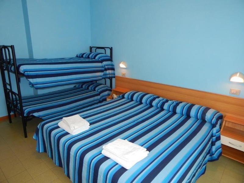 Hotel Vera image