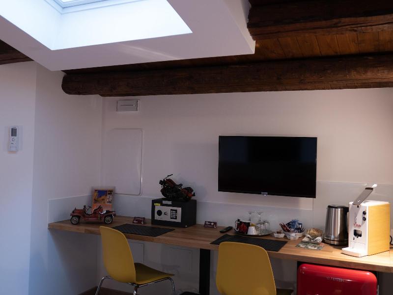 San Francesco Rooms L T image