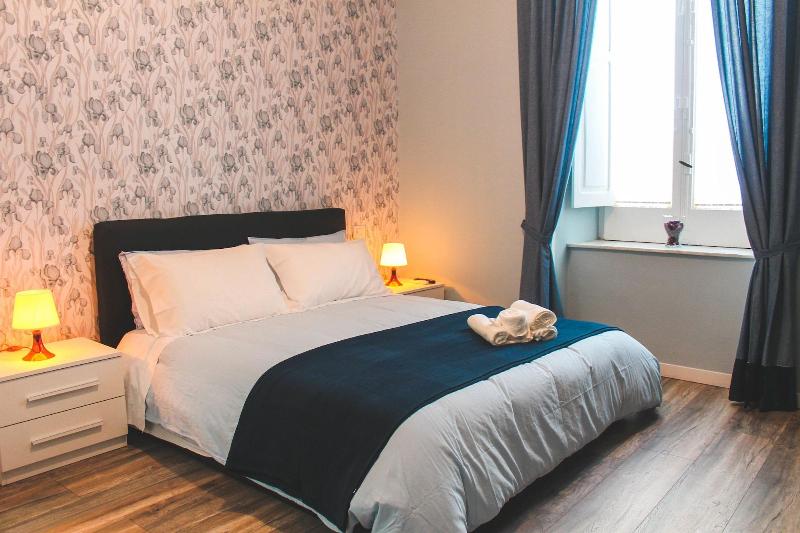 Leggende Napoletane Rooms — main photo