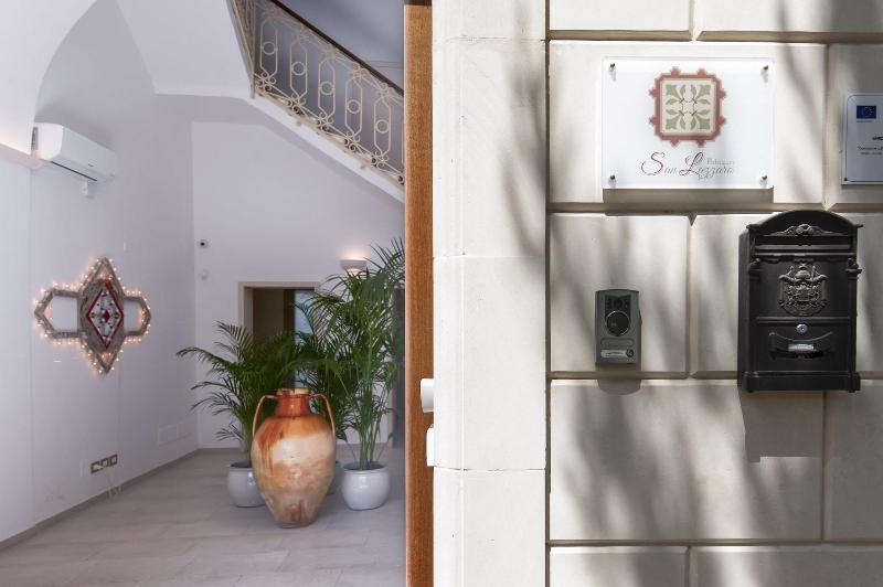 Palazzo San Lazzaro Rooms Suites
