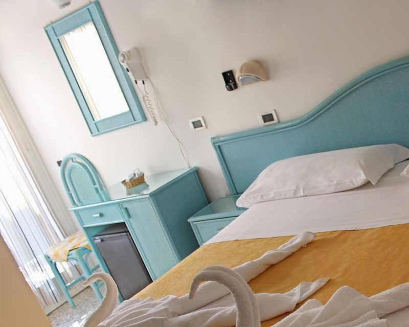 Hotel Mauri image