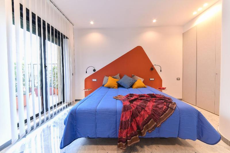 Domus 42 image