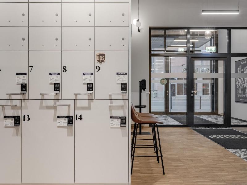 Numa L Bloc Rooms Apartments image