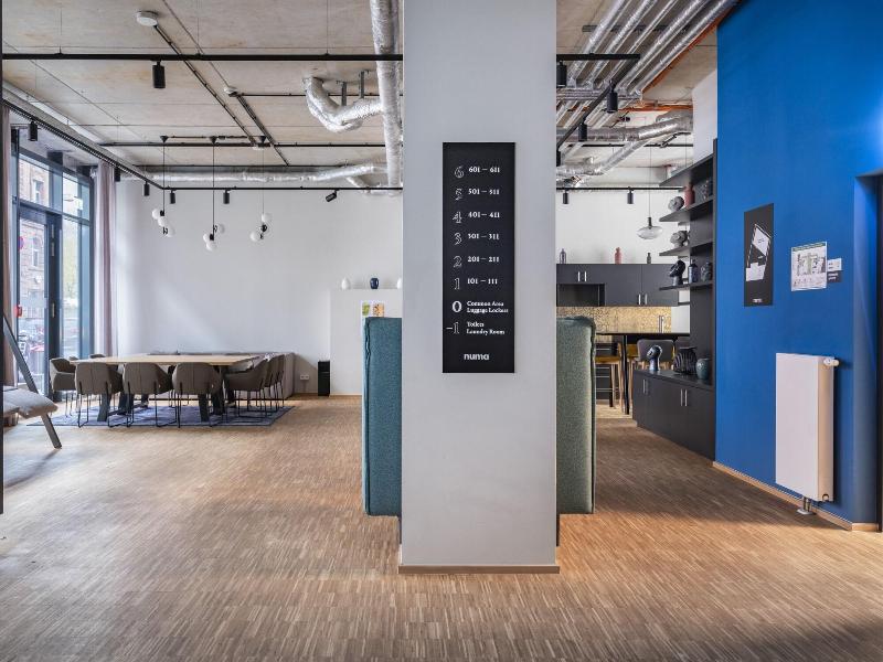 Numa L Bloc Rooms Apartments image