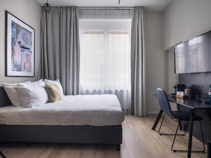 Numa L Bloc Rooms Apartments image