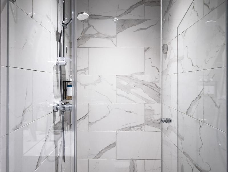 Numa L Bloc Rooms Apartments image