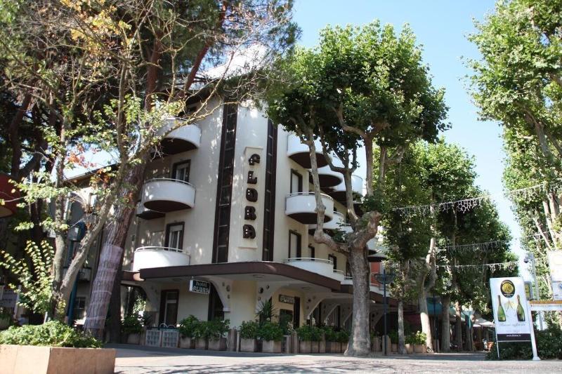 Hotel Flora image