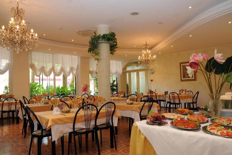 Hotel Flora image