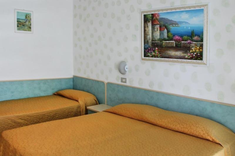 Hotel Flora image