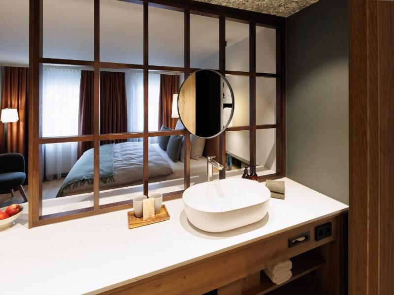 Hotel Ochsen image