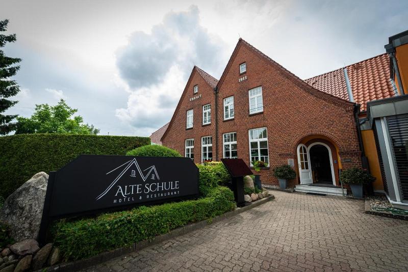 Hotel Alte Schule image