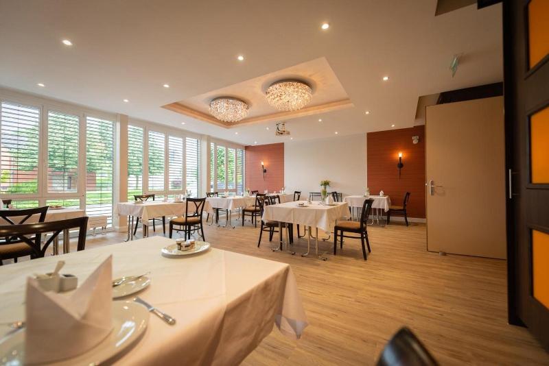 Hotel Alte Schule image