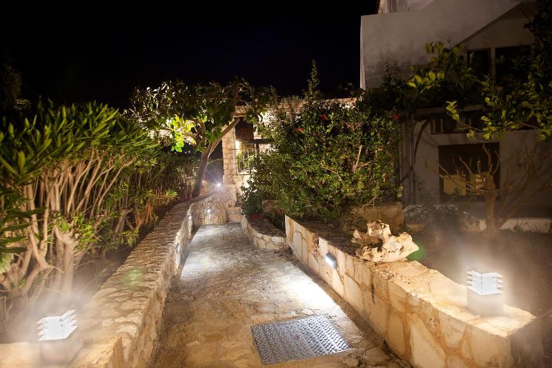 Artemis Village Apartments Studios image