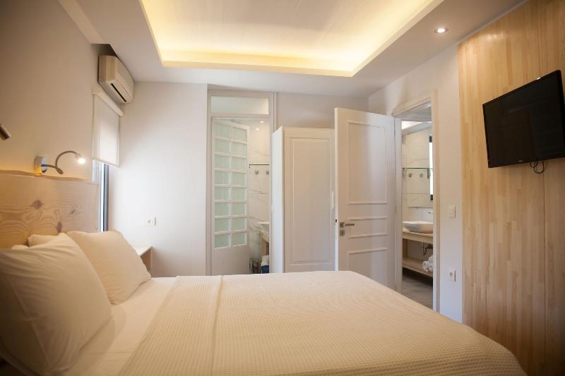 Artemis Village Apartments Studios image