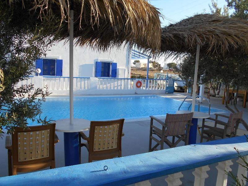 Studios Apartments Kapetanios image