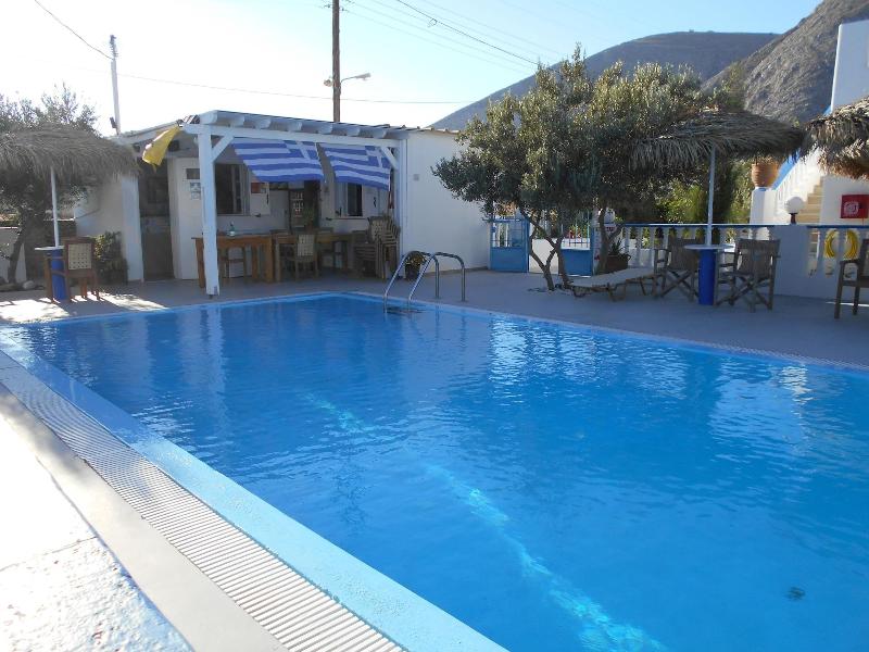 Studios Apartments Kapetanios image