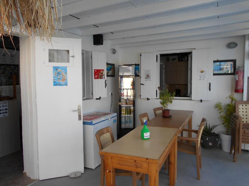 Studios Apartments Kapetanios image