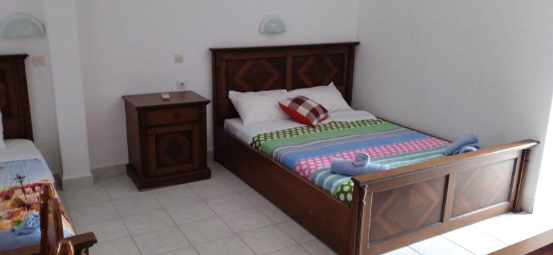 Studios Apartments Kapetanios image