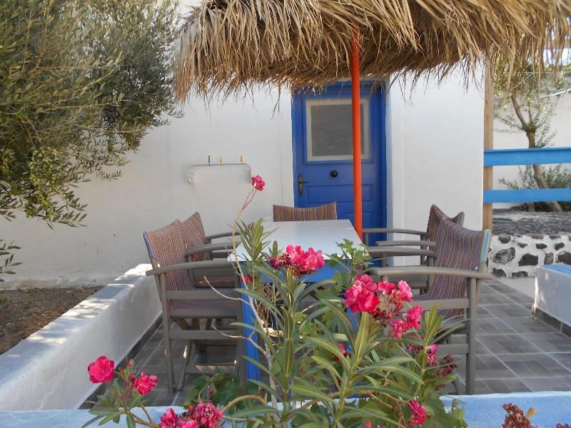 Studios Apartments Kapetanios image
