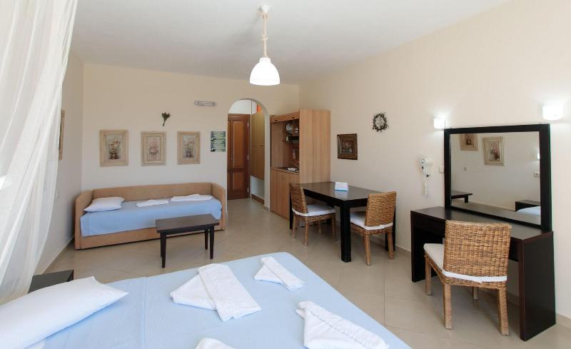 Margaritari Hotel image