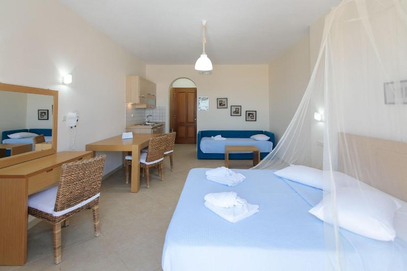 Margaritari Hotel image