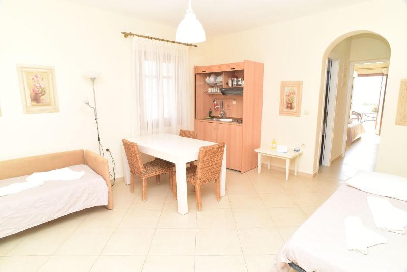 Margaritari Hotel image