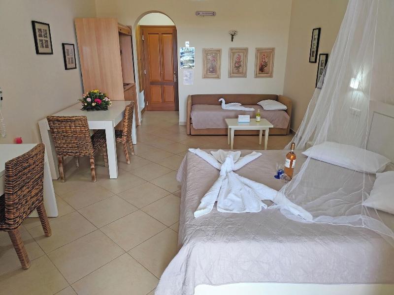 Margaritari Hotel image