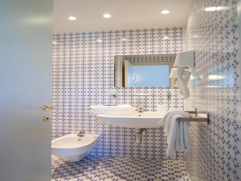Hotel Adria image