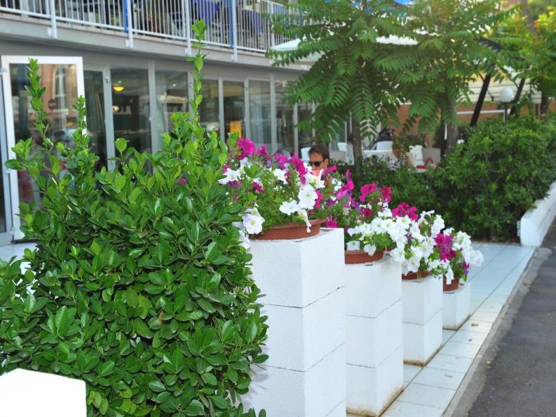 Hotel Adria image