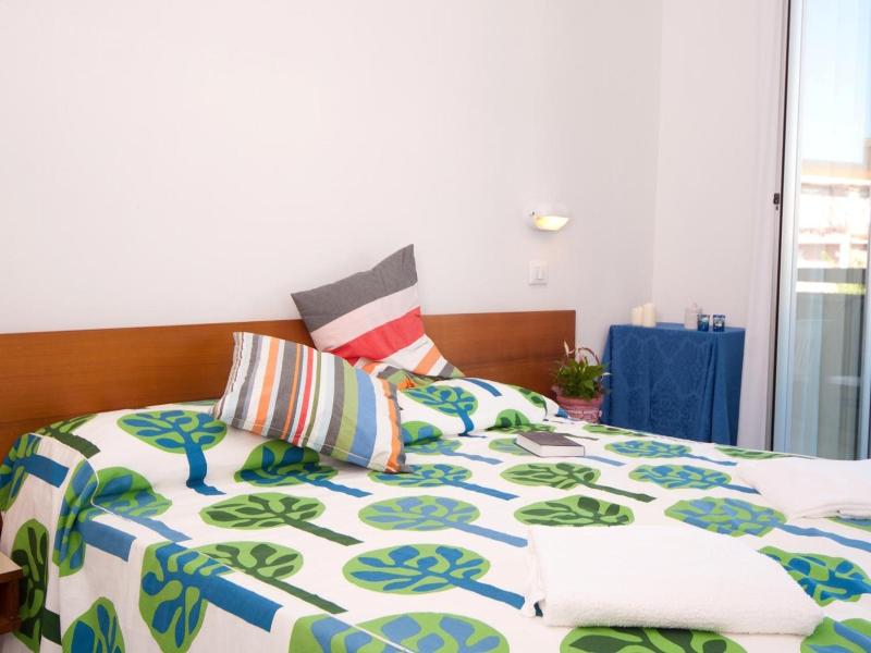 Hotel Adria image