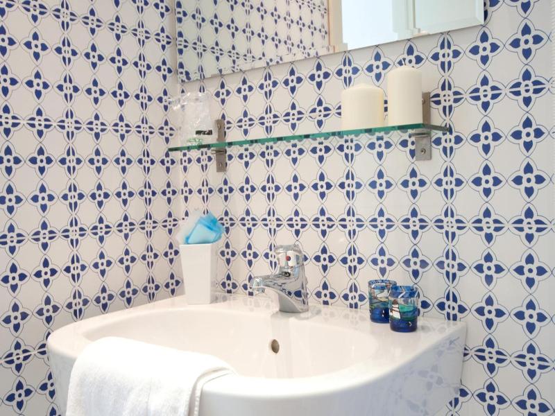 Hotel Adria image