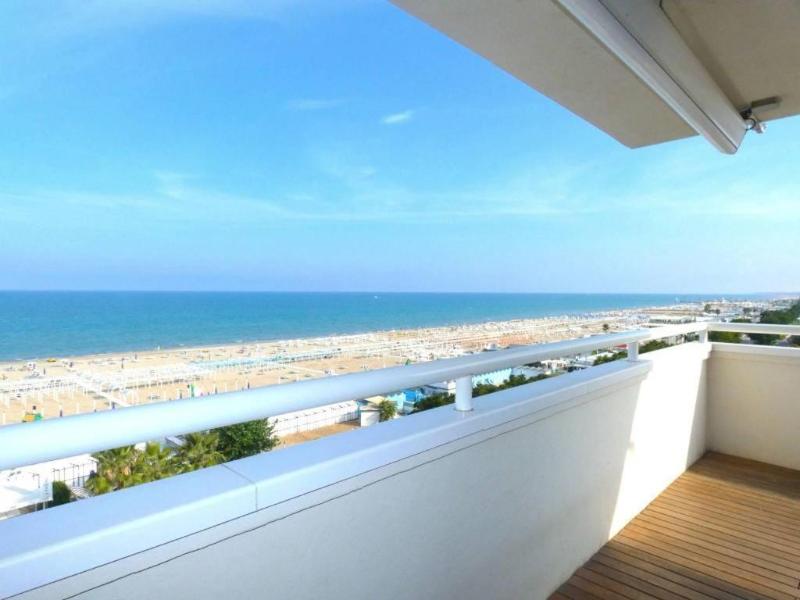 Hotel Adria image