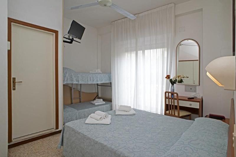 Hotel Adria image