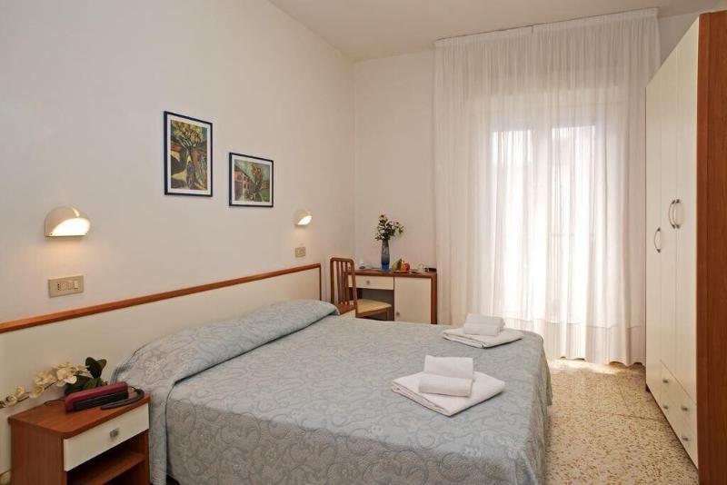 Hotel Adria image