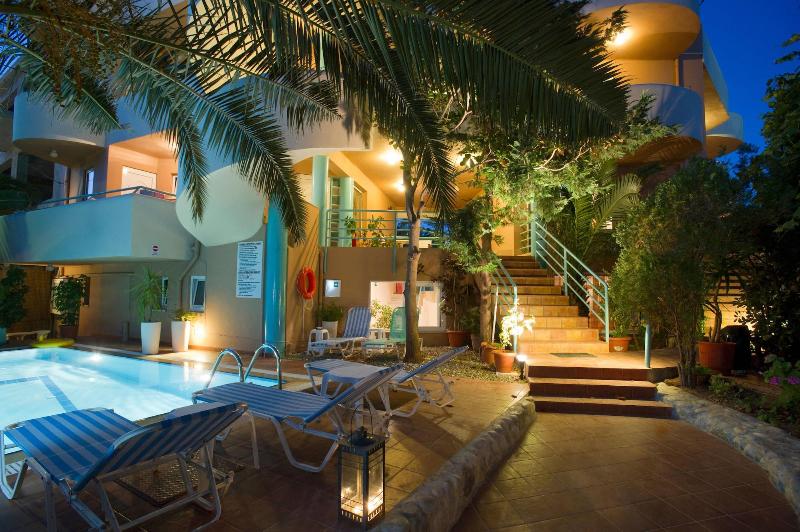 Seafalios Apartments image