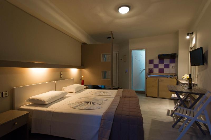Seafalios Apartments image